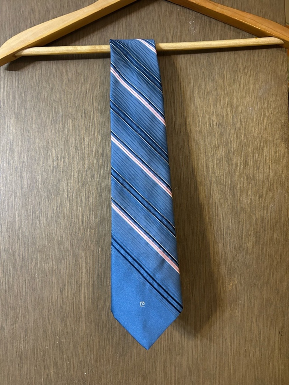 Pierre Cardin Blue Striped Tie with Pink accents polyester blend